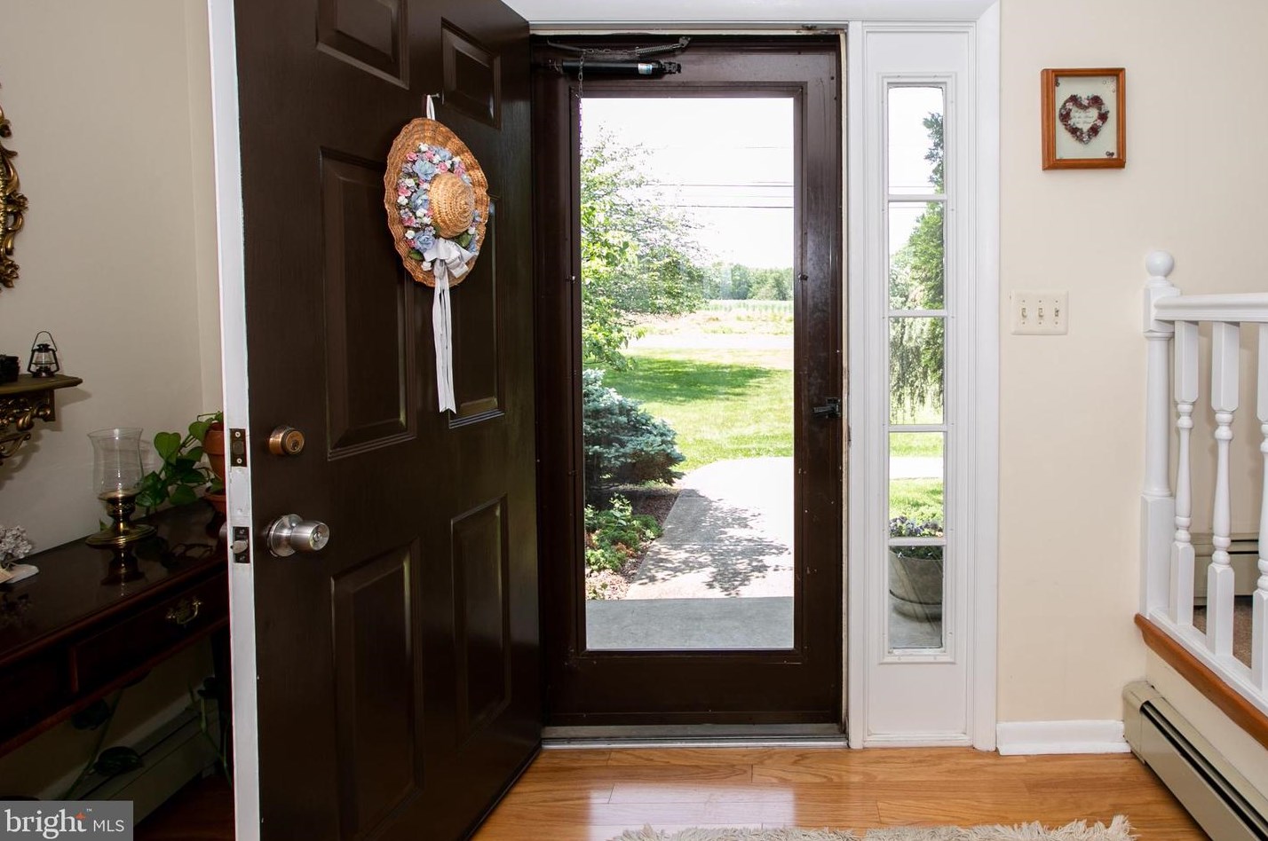 55 Bordentown Crosswicks Rd, Chesterfield, NJ 08515-9708