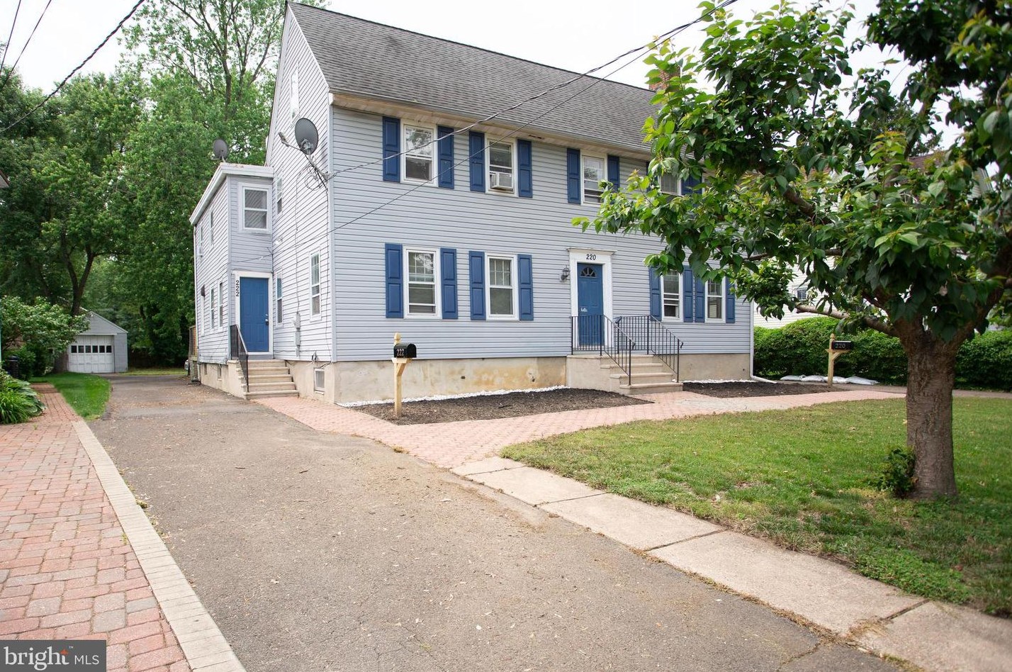 222 Church St, Moorestown NJ  08057-2426 exterior