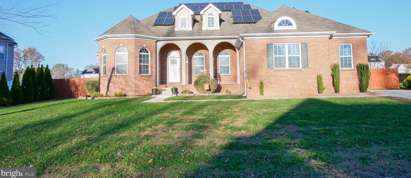 20 Tomasello Dr, Millville, NJ 08332-9423