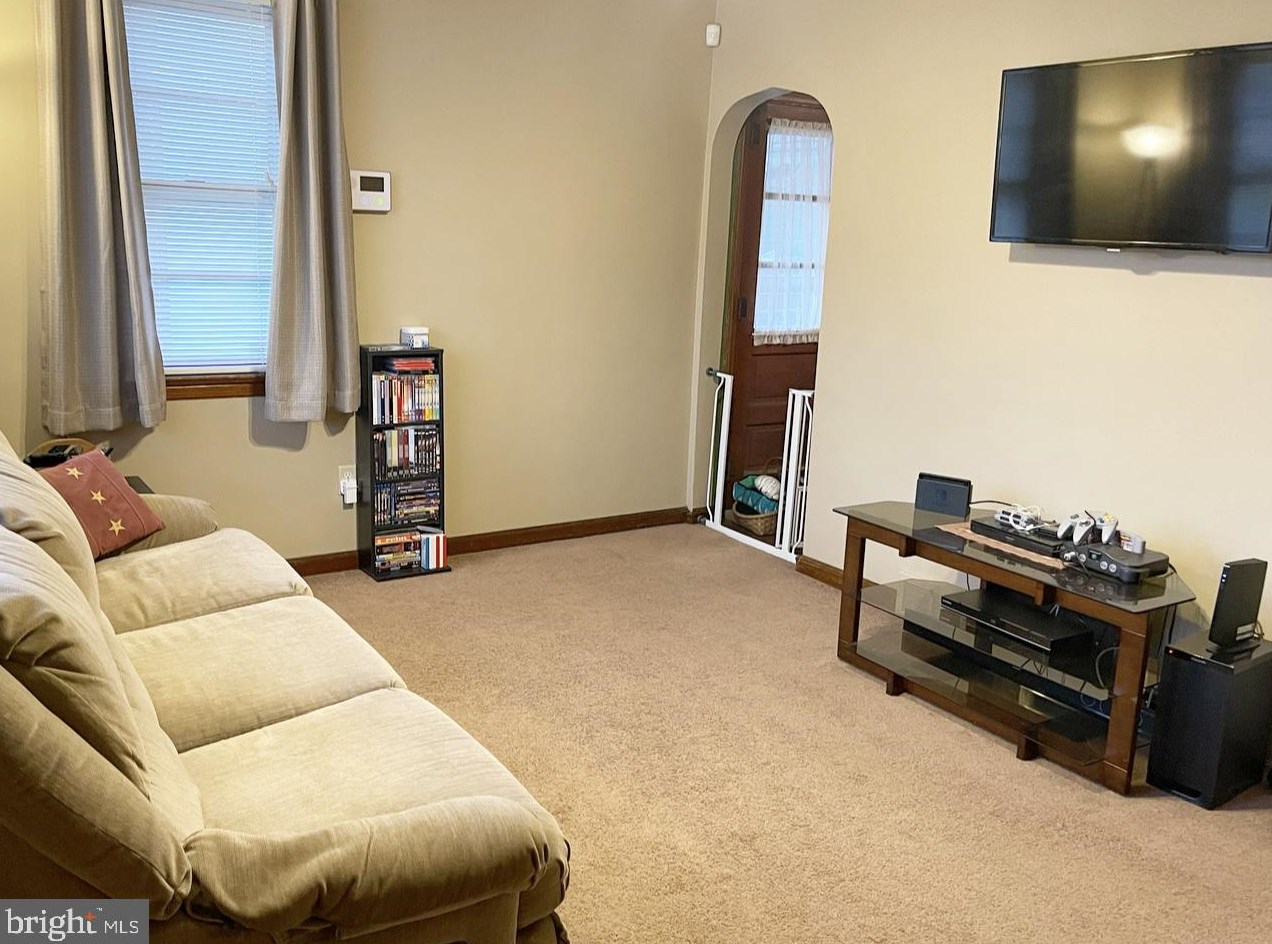 18 Preston Ave, Stow Creek Twp, NJ 08302-1423