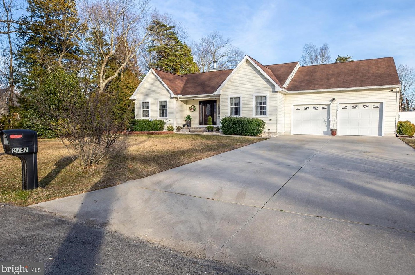 2757 Perna Ln, Vineland, NJ 08360-7586