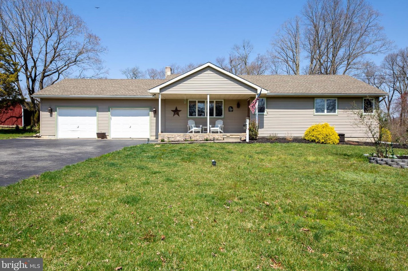 121 Silver Lake Rd, Stow Creek Twp, NJ 08302-6021