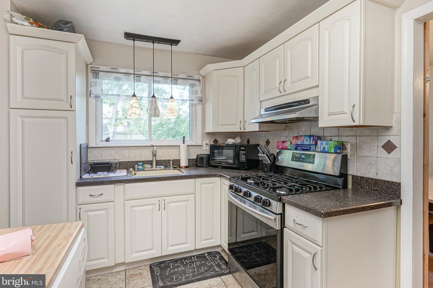 522 Brian Ave, Millville NJ  08332-4061 exterior