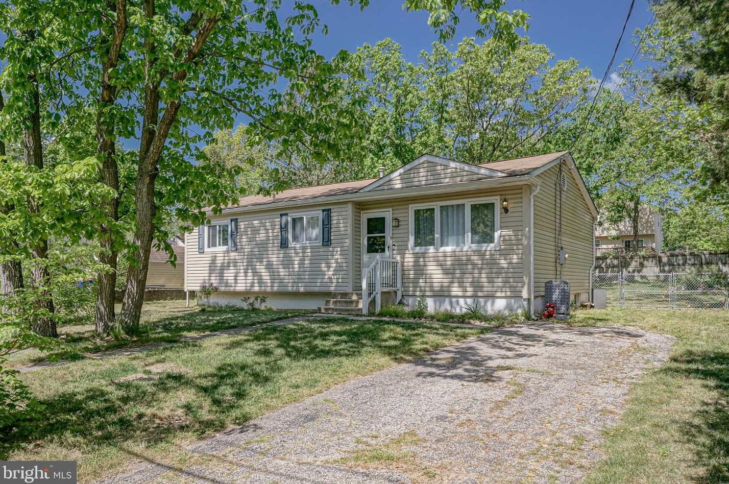 522 Brian Ave, Millville, NJ 08332