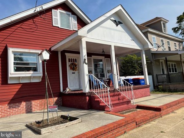 18 Foundry St, Millville, NJ 08332-2514