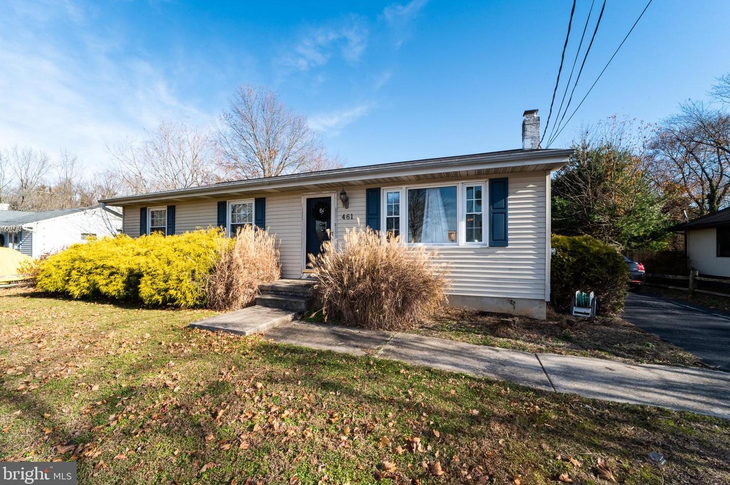461 Spring Rd, Vineland, NJ 08361-2971