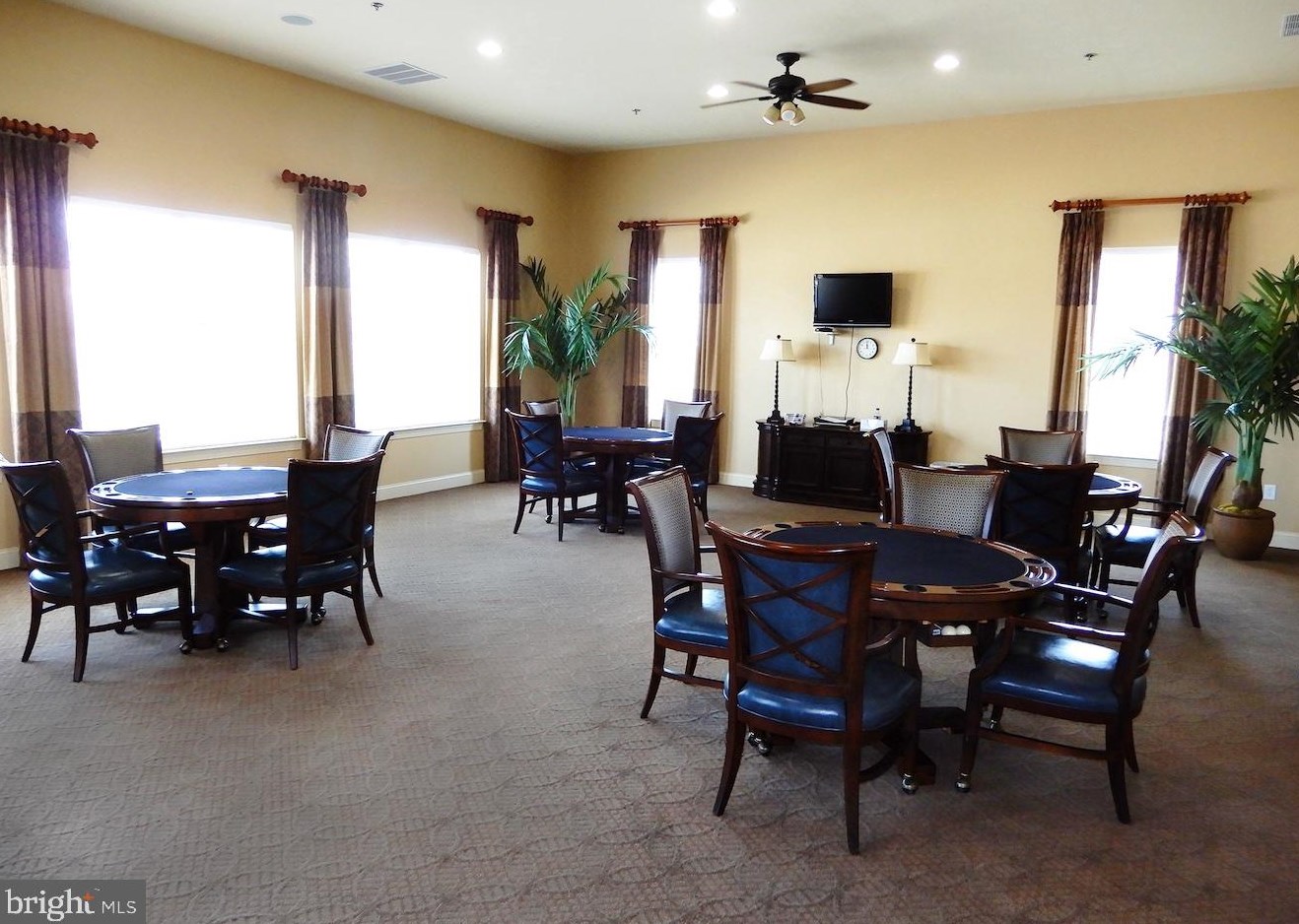 134 Cottage St, Millville NJ  08332-4832 exterior