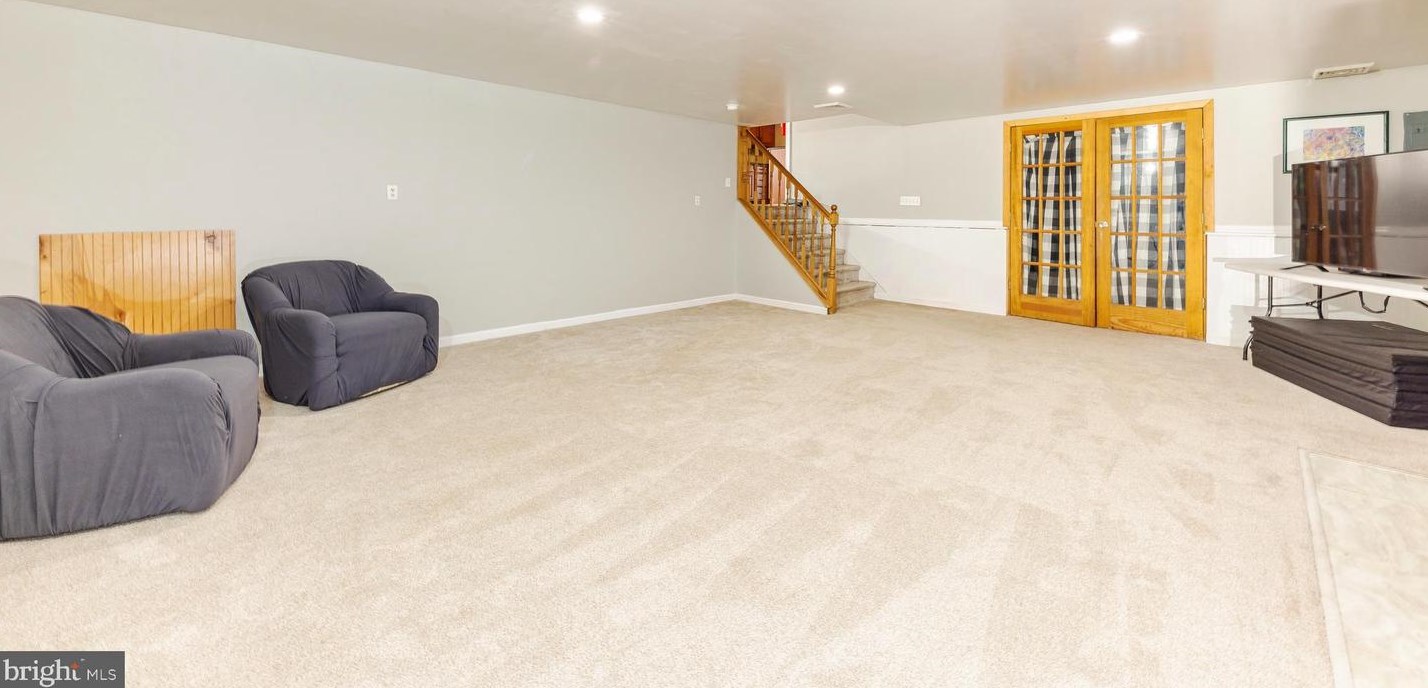 25 Dorset Ave, Millville NJ  08332-4835 exterior