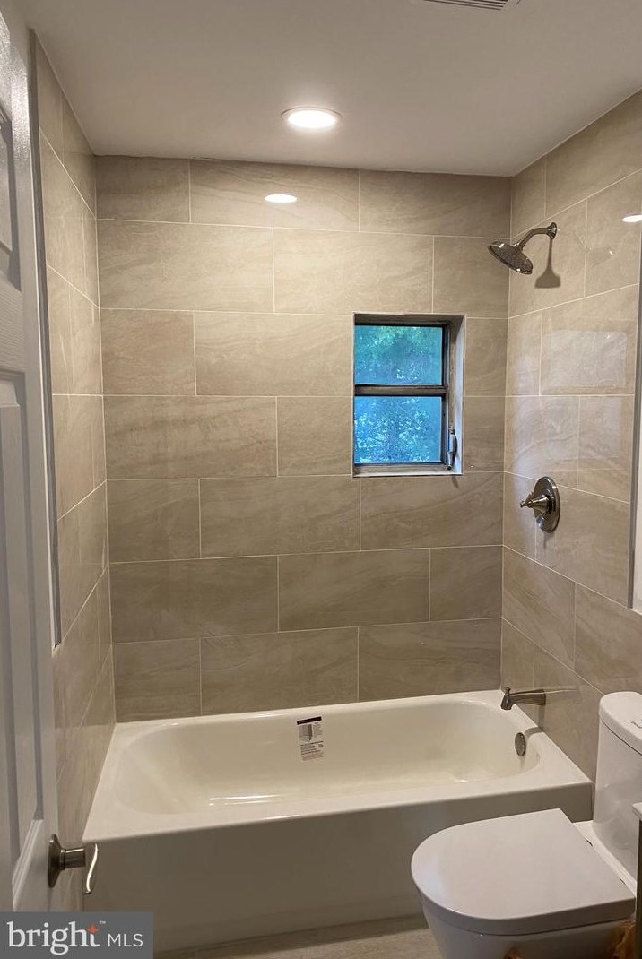 212 Mount Vernon St, Vineland NJ  08360-3129 exterior
