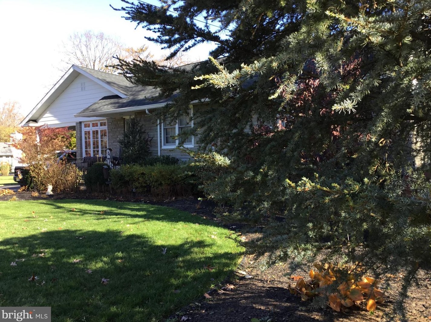 531 Broadlawn Ter, Vineland, NJ 08360