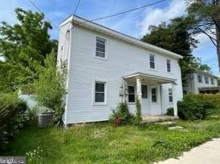 19 East Ave, Shiloh, NJ 08353
