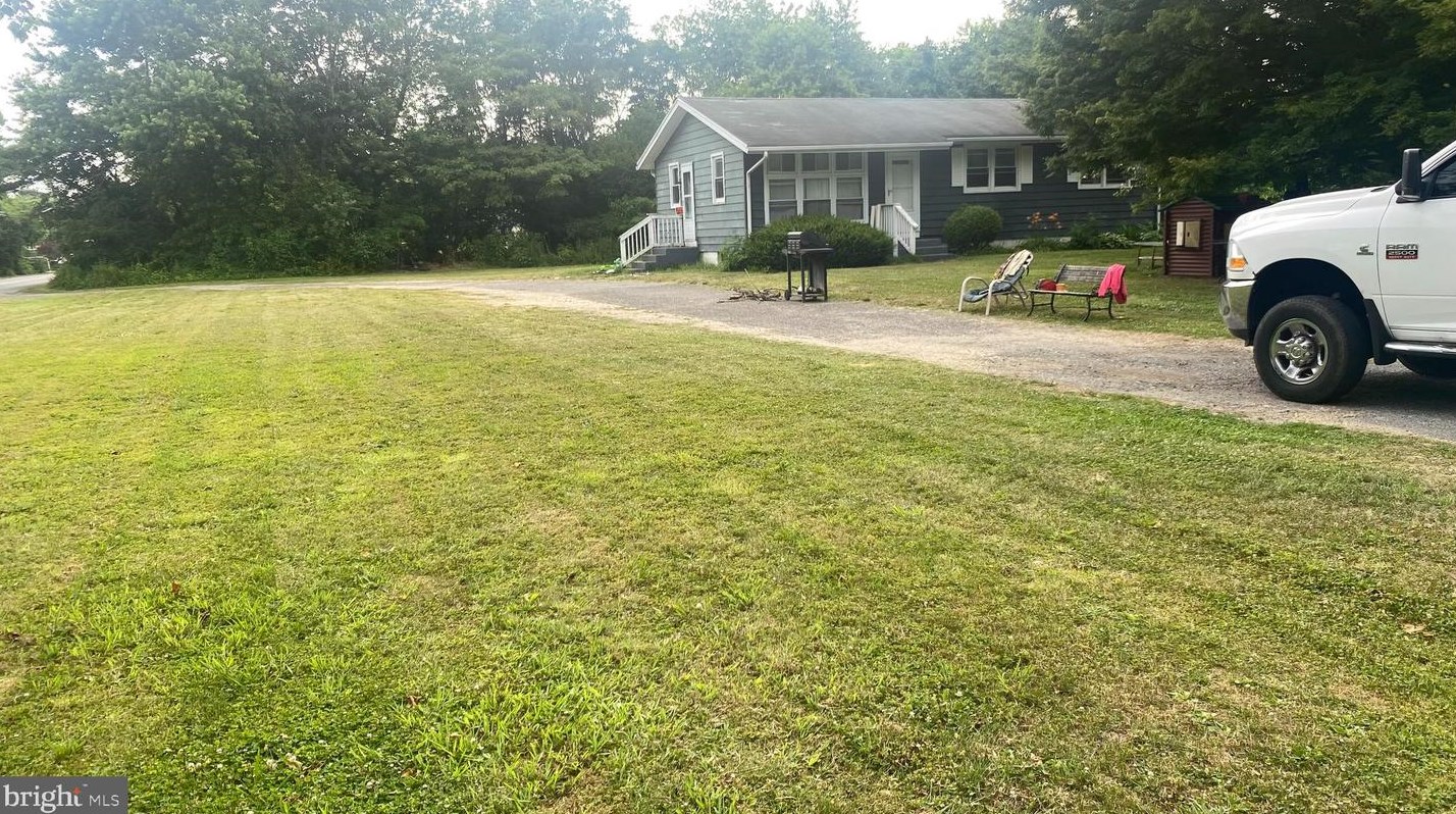 430 East Ave, Millville, NJ 08332-7900