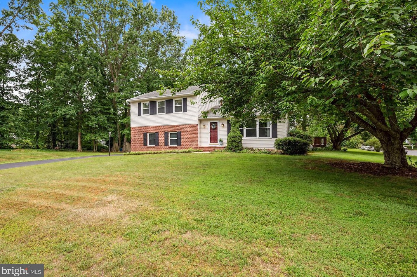 22 Hickory Dr, Stow Creek Twp, NJ 08302-4144