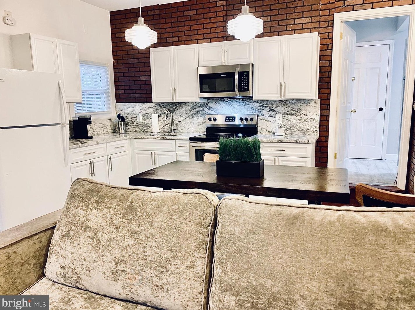 2460 Buttonwood Dr, Vineland NJ  08361-6614 exterior