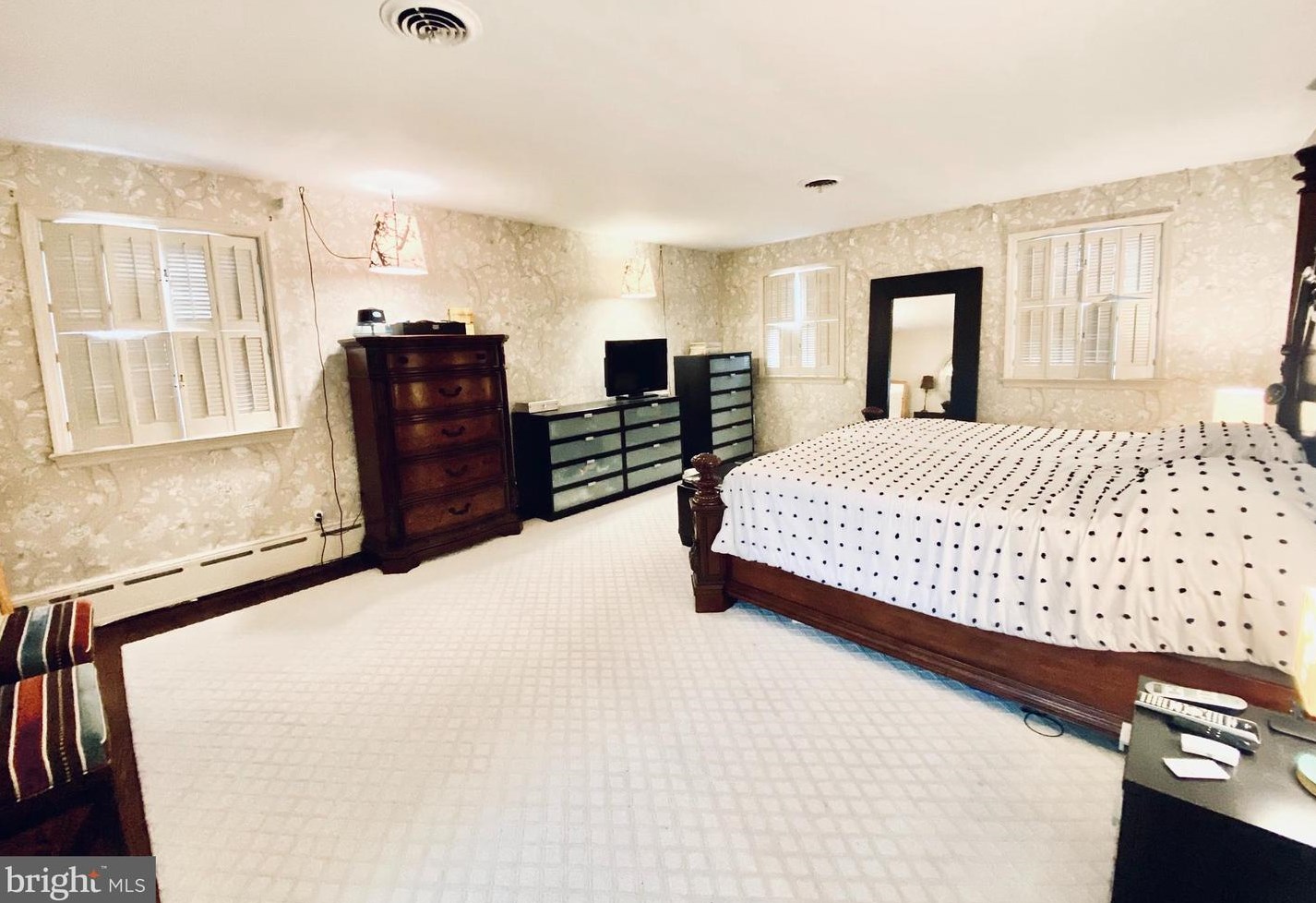 2460 Buttonwood Dr, Vineland NJ  08361-6614 exterior