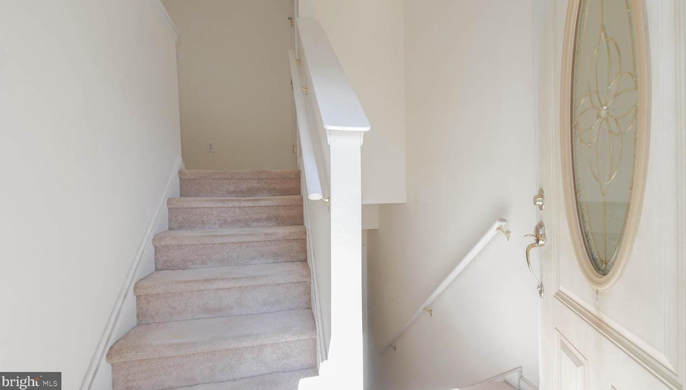 928 Mill Rd, Vineland, NJ 08360-4364