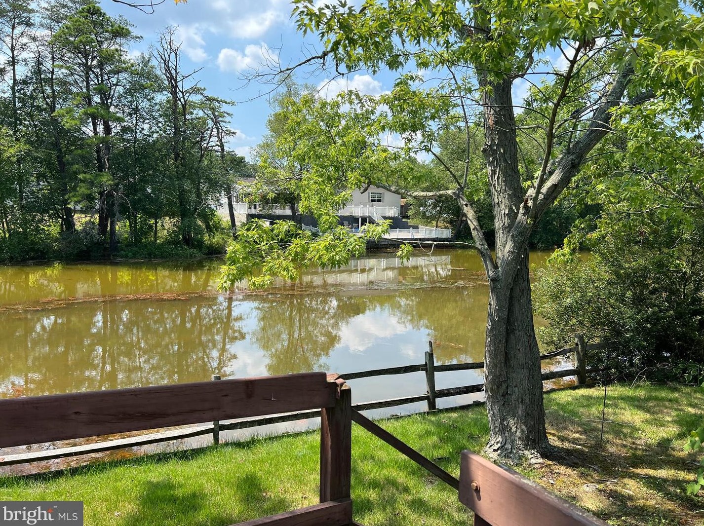 17 Jfk Blvd, Millville NJ  08332-4409 exterior