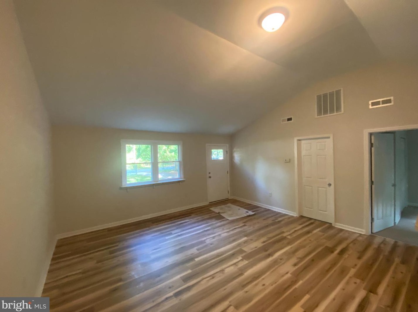 404 Cherry Rd, Millville NJ  08332-5706 exterior