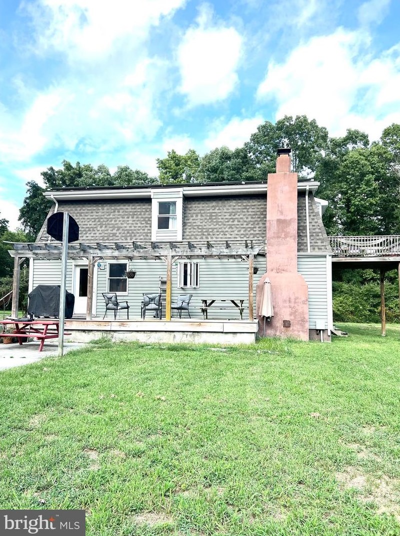 13169 Buckshutem Rd, Millville, NJ 08332-7613