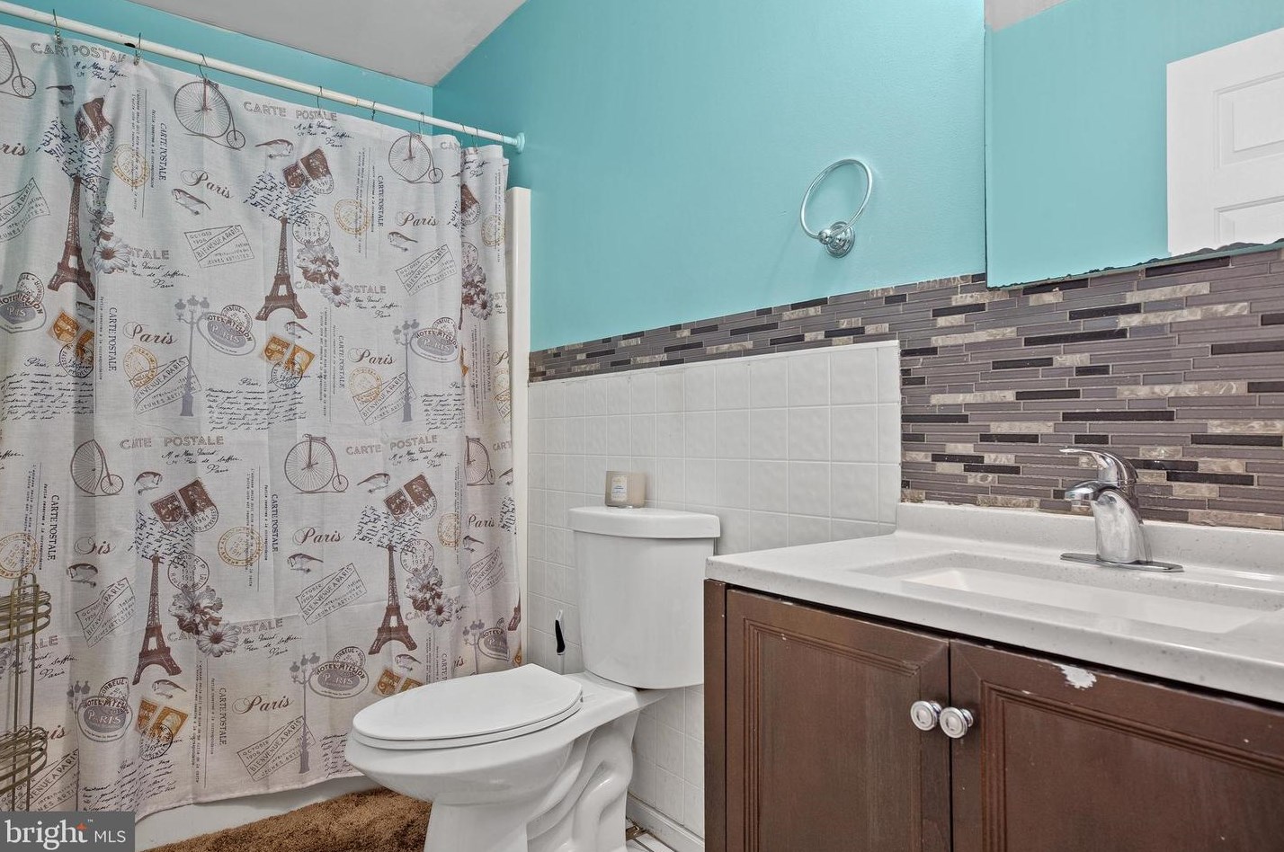 5 Queen Rd, Millville NJ  08332-7215 exterior
