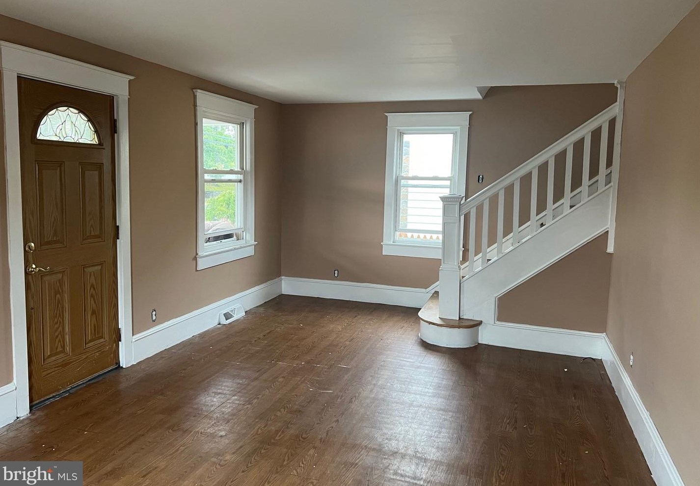 695 Pearl St, Stow Creek Twp, NJ 08302-1204