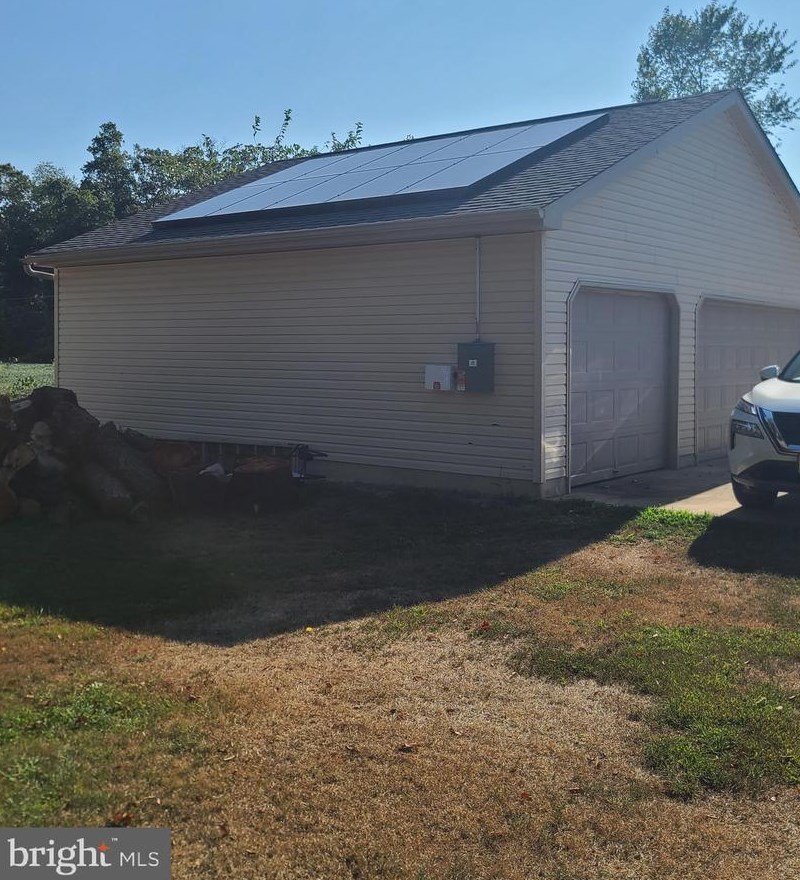 151 Old Burlington Rd, Stow Creek Twp NJ  08302-5914 exterior