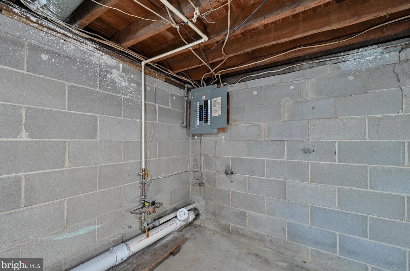 721 Florence Ave, Vineland NJ 08360-5771 exterior