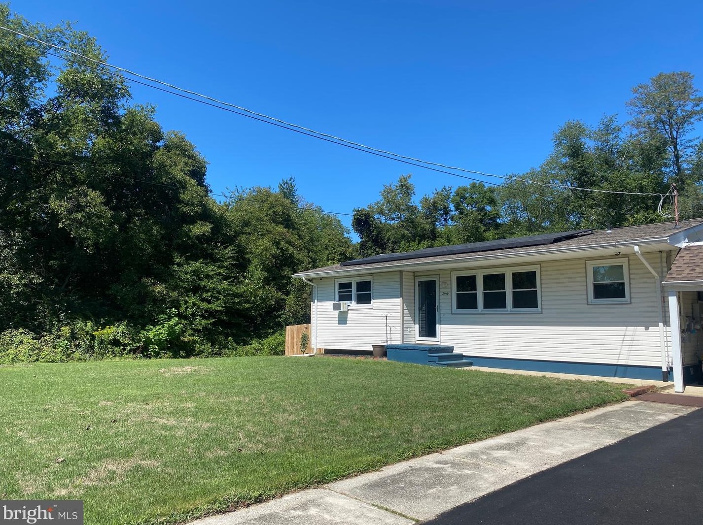30 Central Ave, Stow Creek Twp, NJ 08302-3548