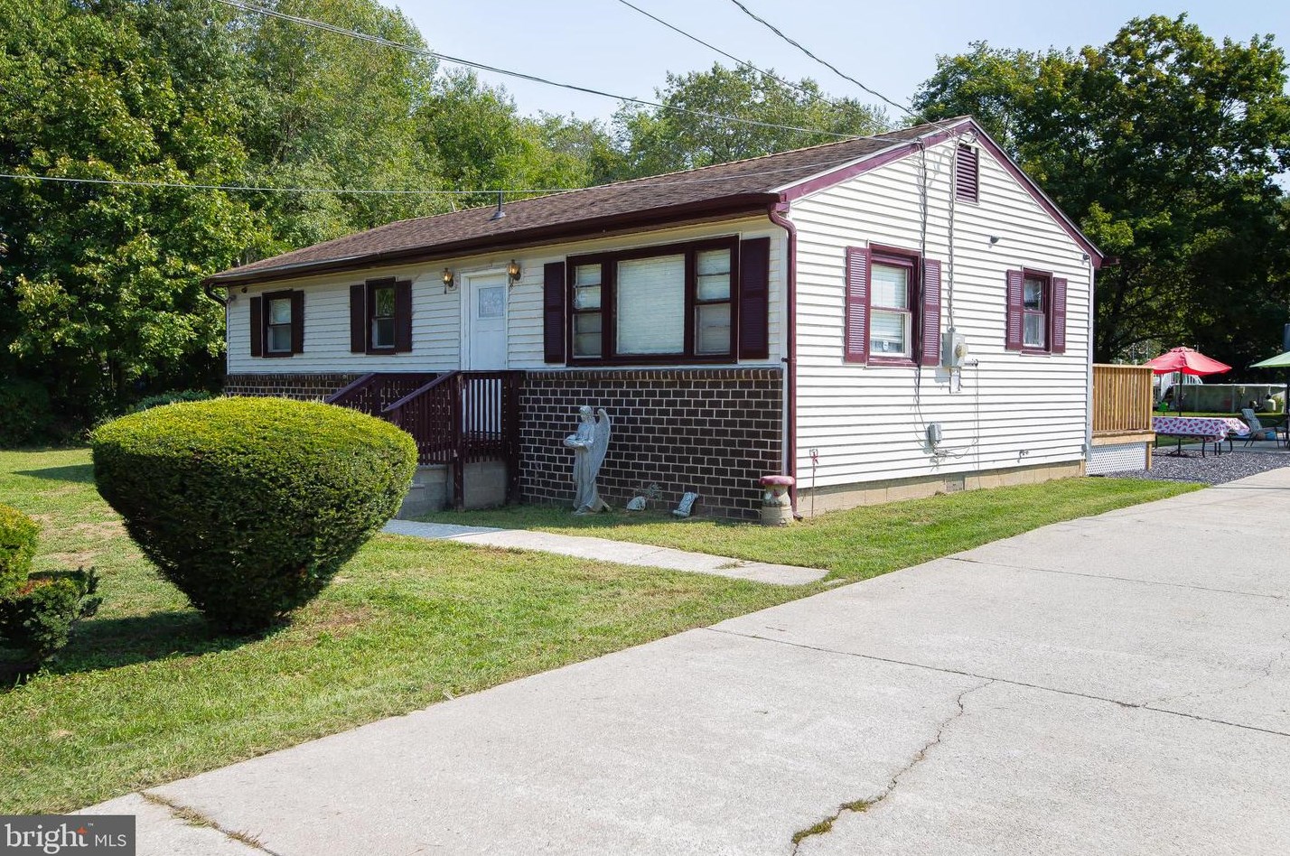 449 Reeves Rd, Stow Creek Twp, NJ 08302-7228