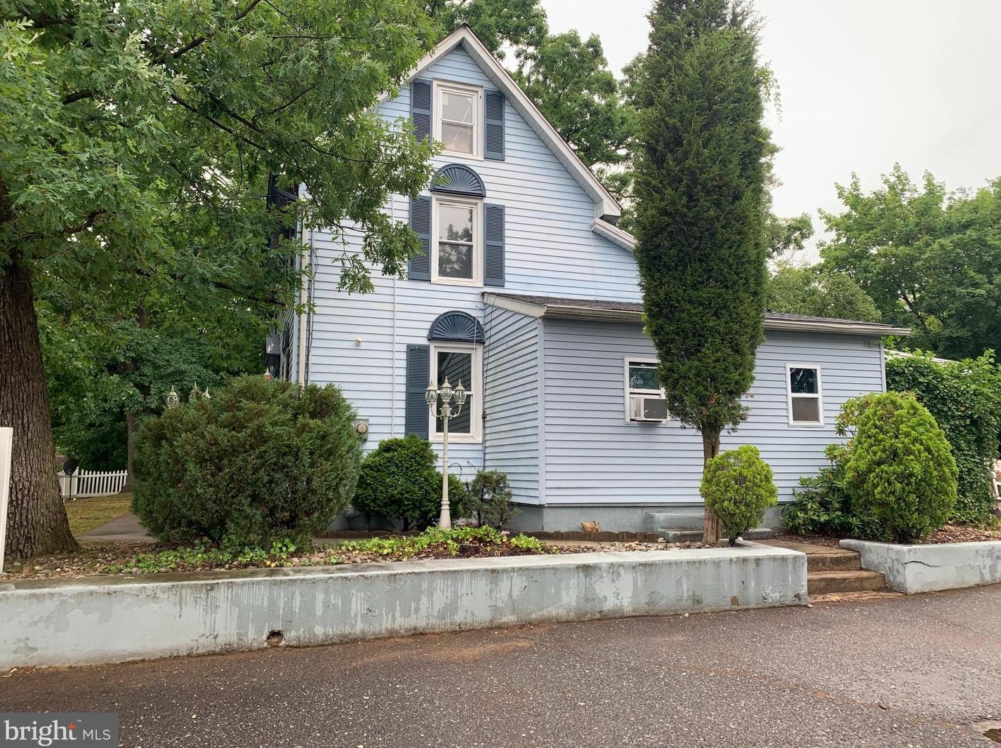 62 Oak Rd, Vineland, NJ 08360-2213