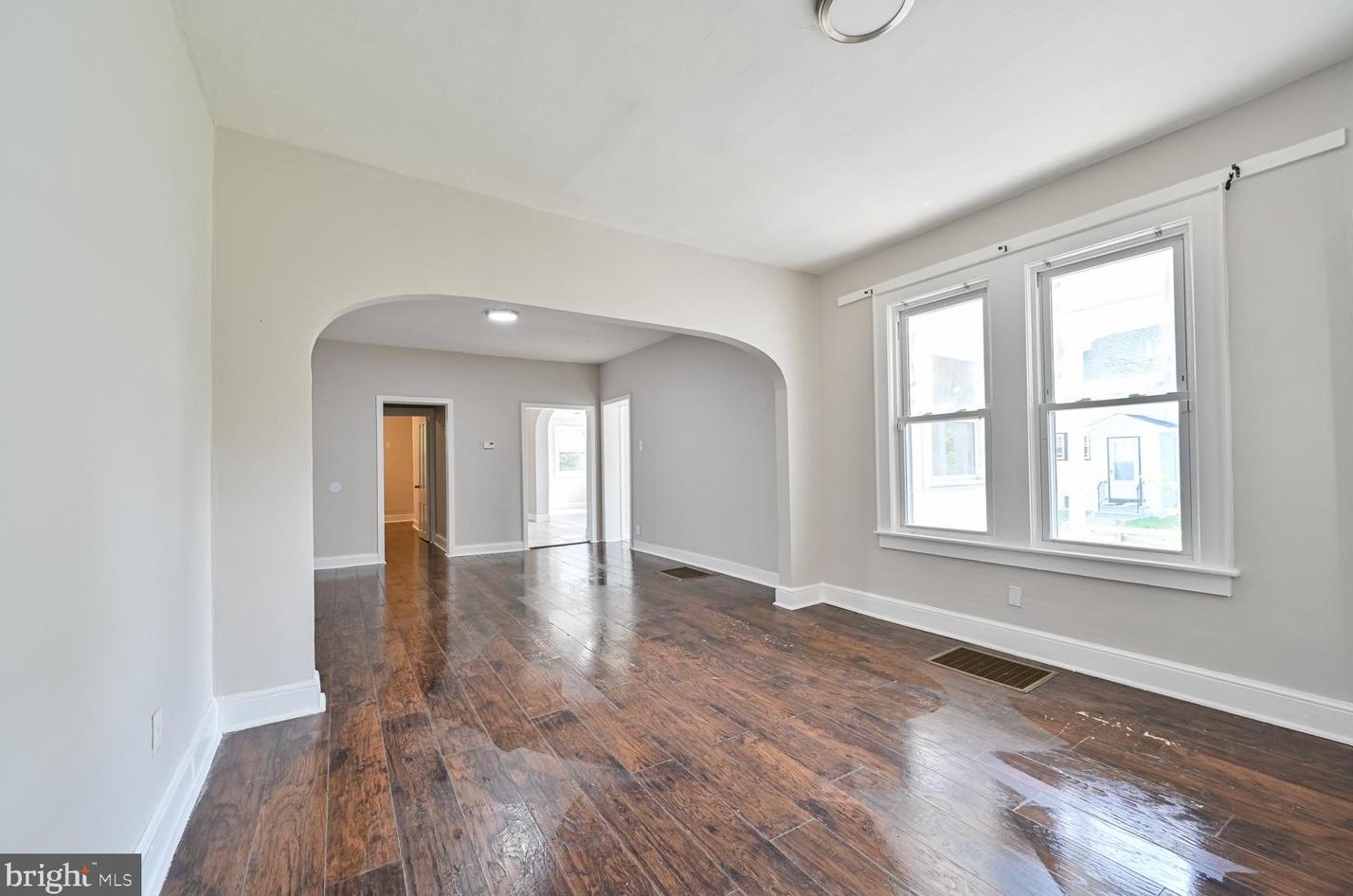 409 East Ave, Vineland NJ 08360-3815 exterior