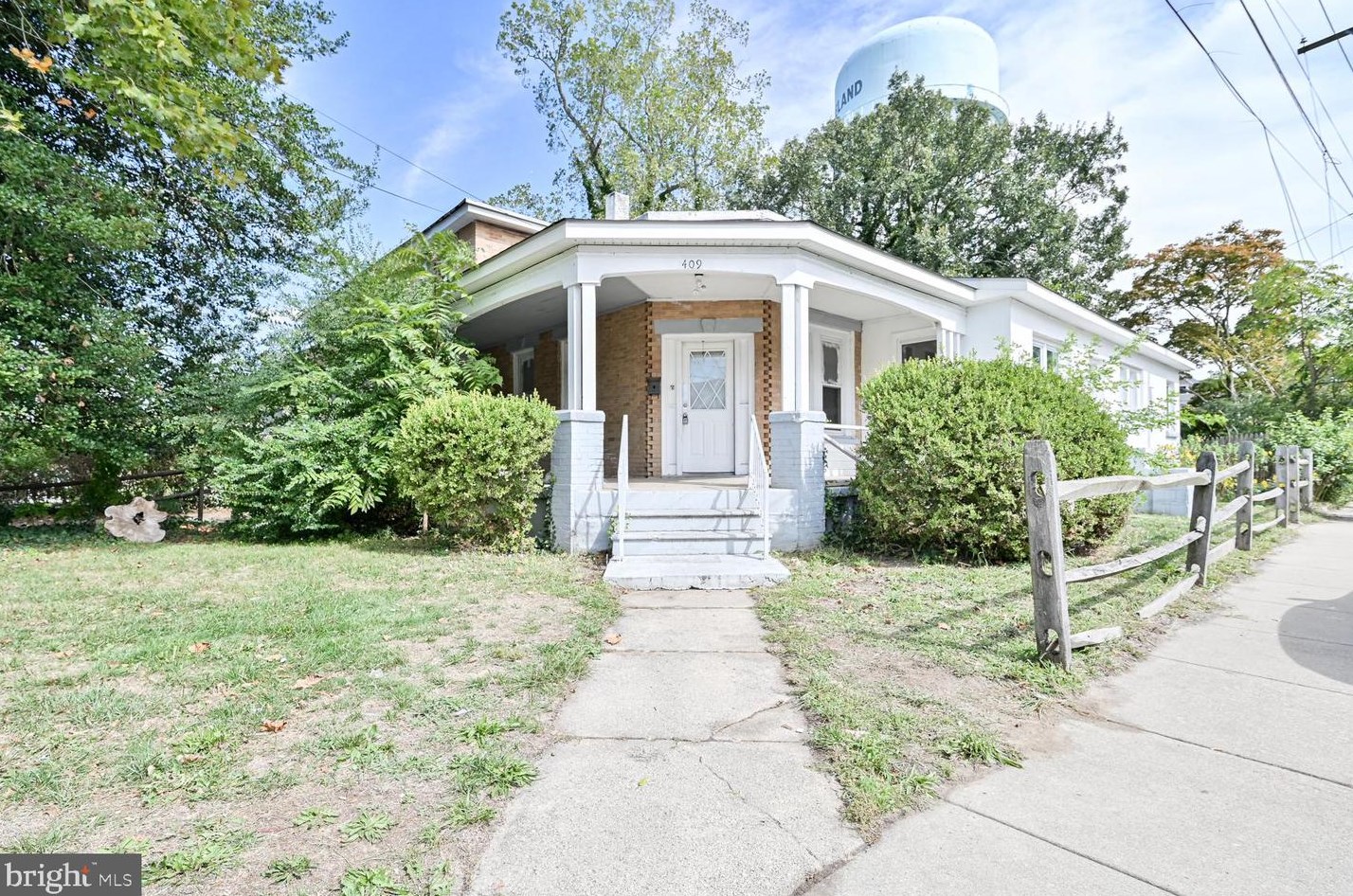 409 East Ave, Vineland NJ 08360-3815 exterior