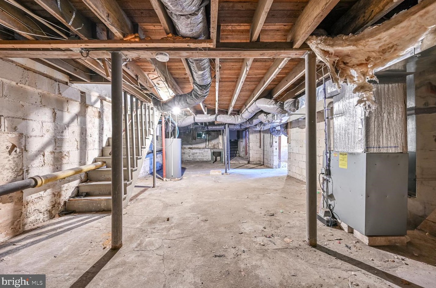 409 East Ave, Vineland NJ 08360-3815 exterior