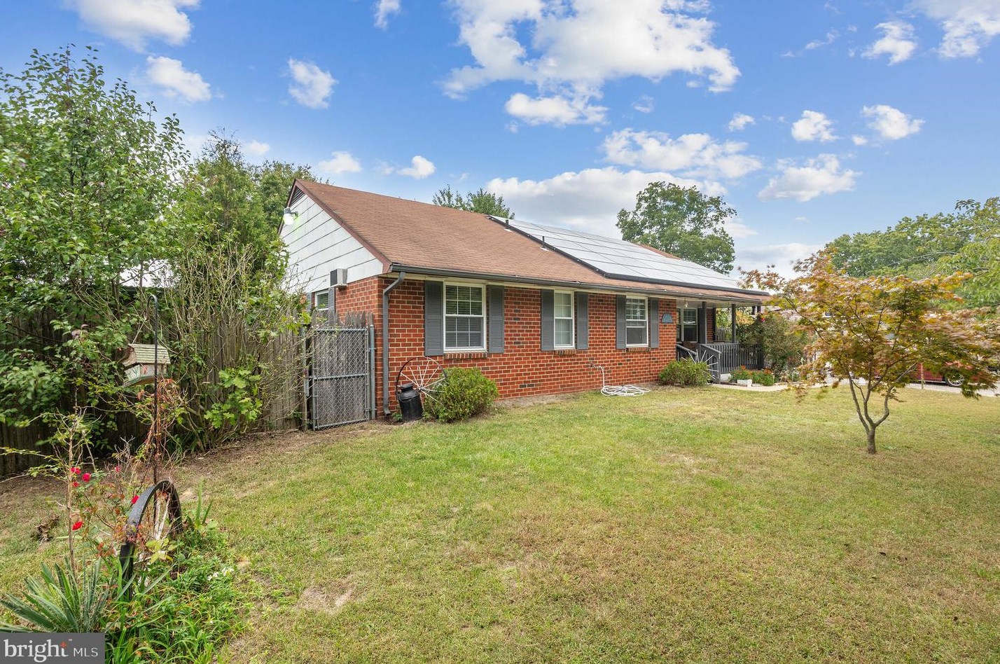 914 Louis Dr, Millville, NJ 08332-3950