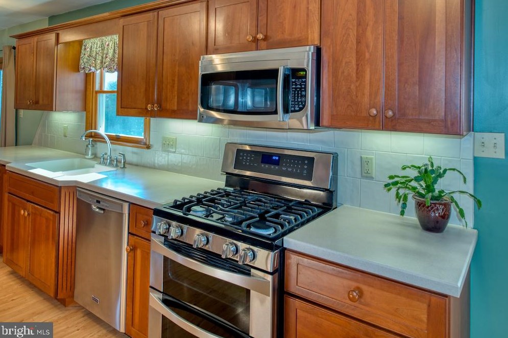 1527 Walnut Rd, Vineland NJ  08361-6093 exterior