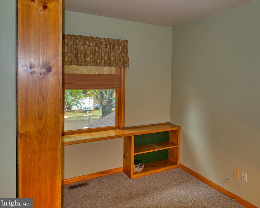 1527 Walnut Rd, Vineland NJ  08361-6093 exterior