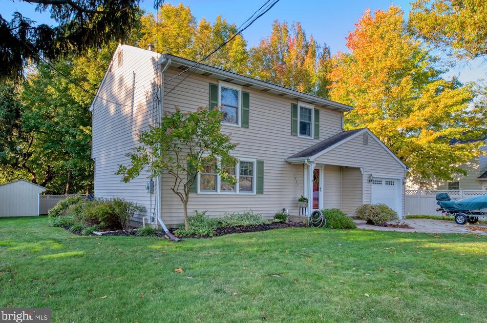 1527 Walnut Rd, Vineland, NJ 08361-6093