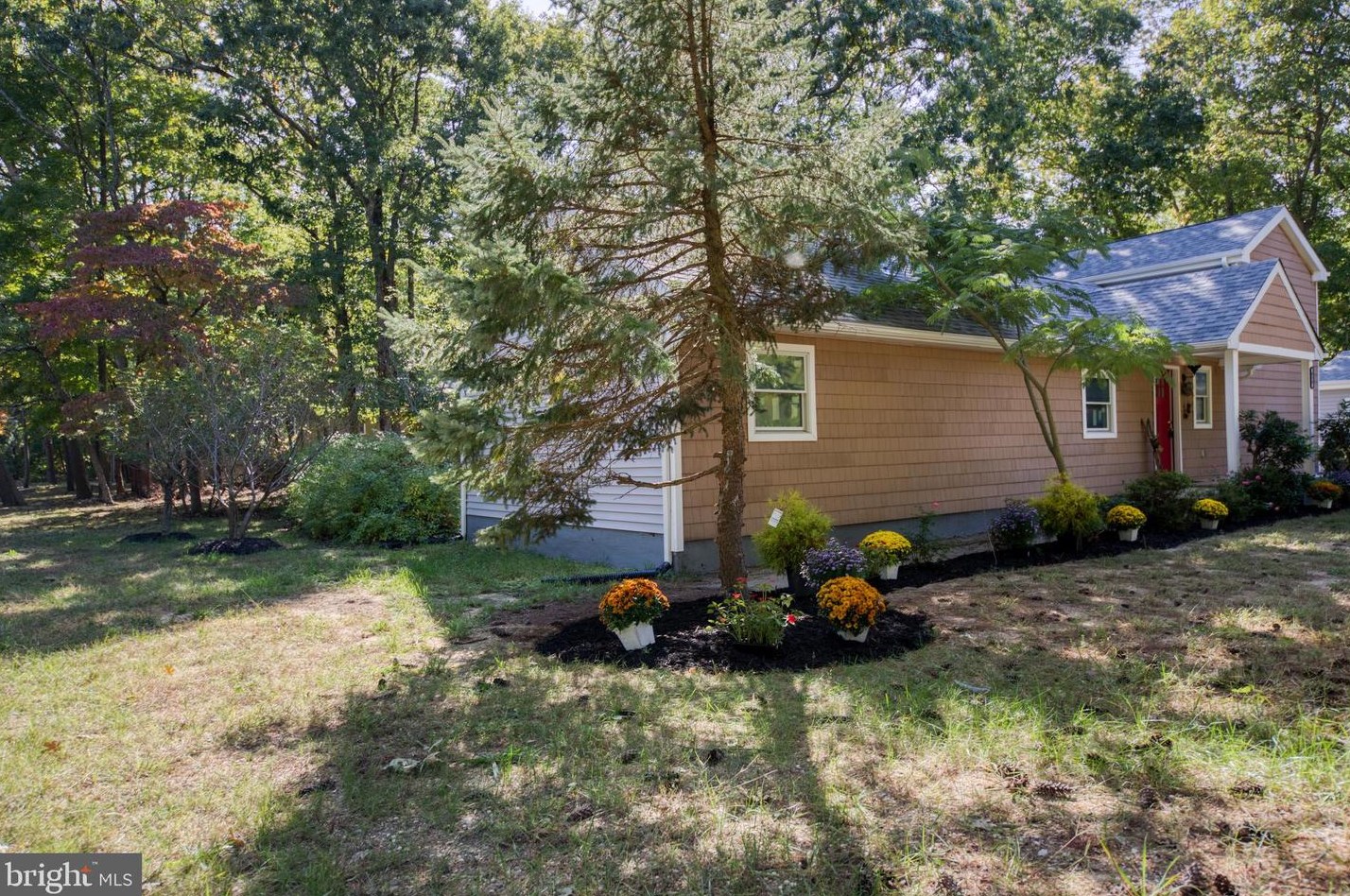 615 Woodland Dr, Millville, NJ 08332-7149