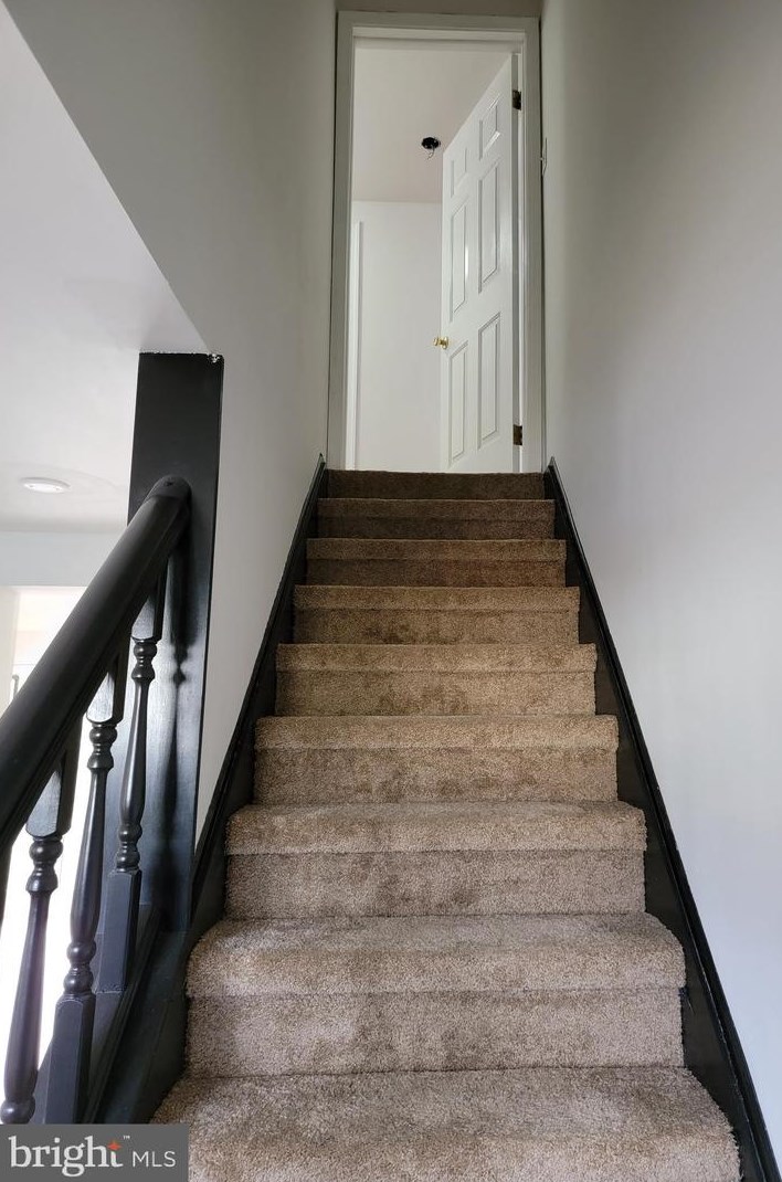 725 Wade Blvd, Millville NJ  08332-1578 exterior