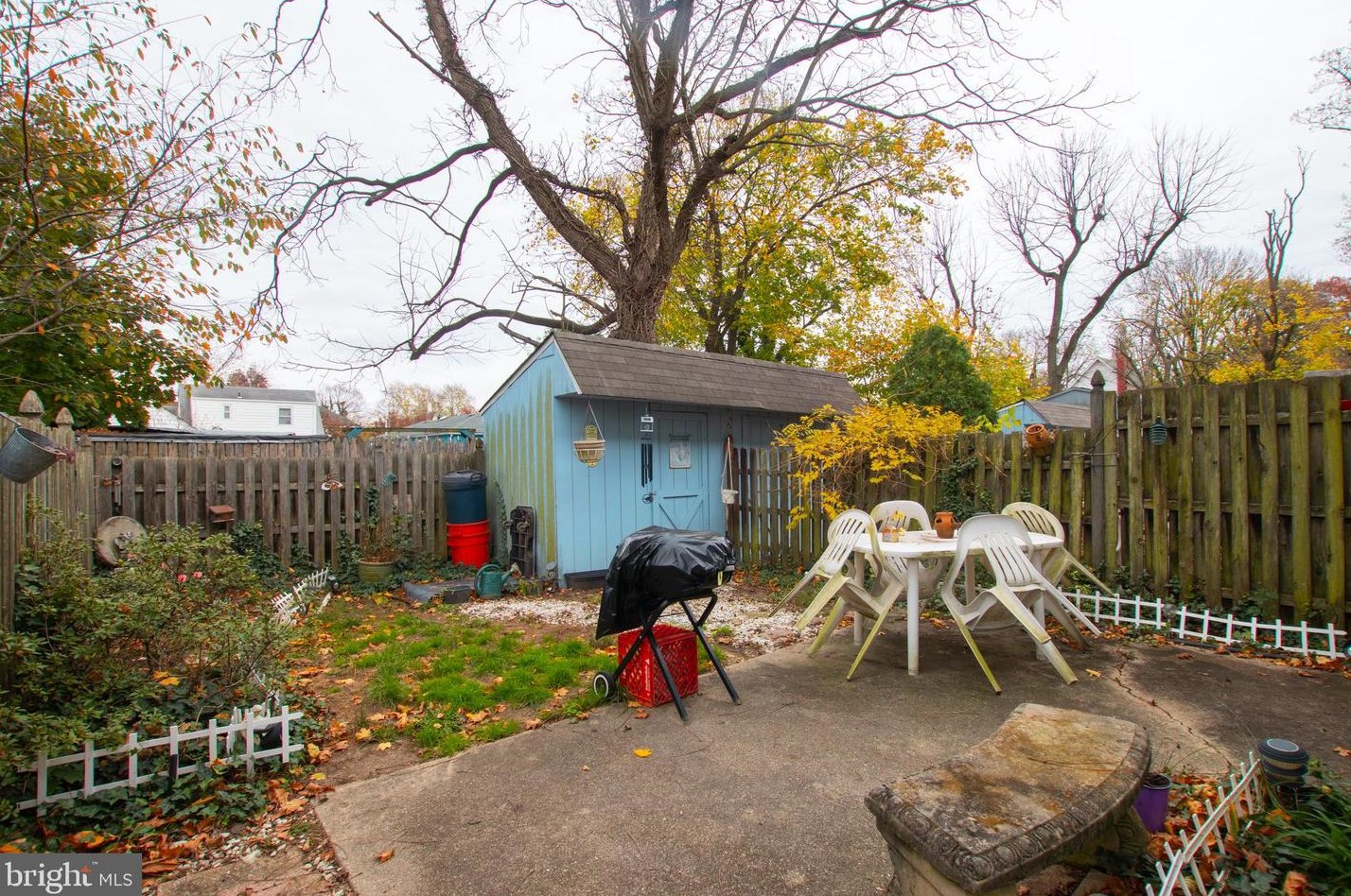 203 East Ave, Vineland NJ  08360-3800 exterior