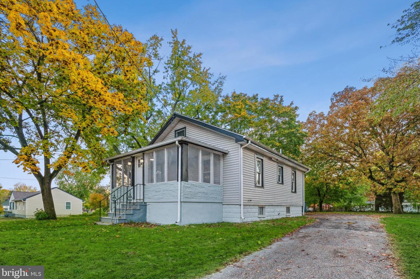 422 Crest Ave, Millville, NJ 08332-1712