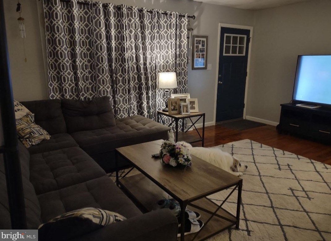 7 11th St, Millville, NJ 08332-3323