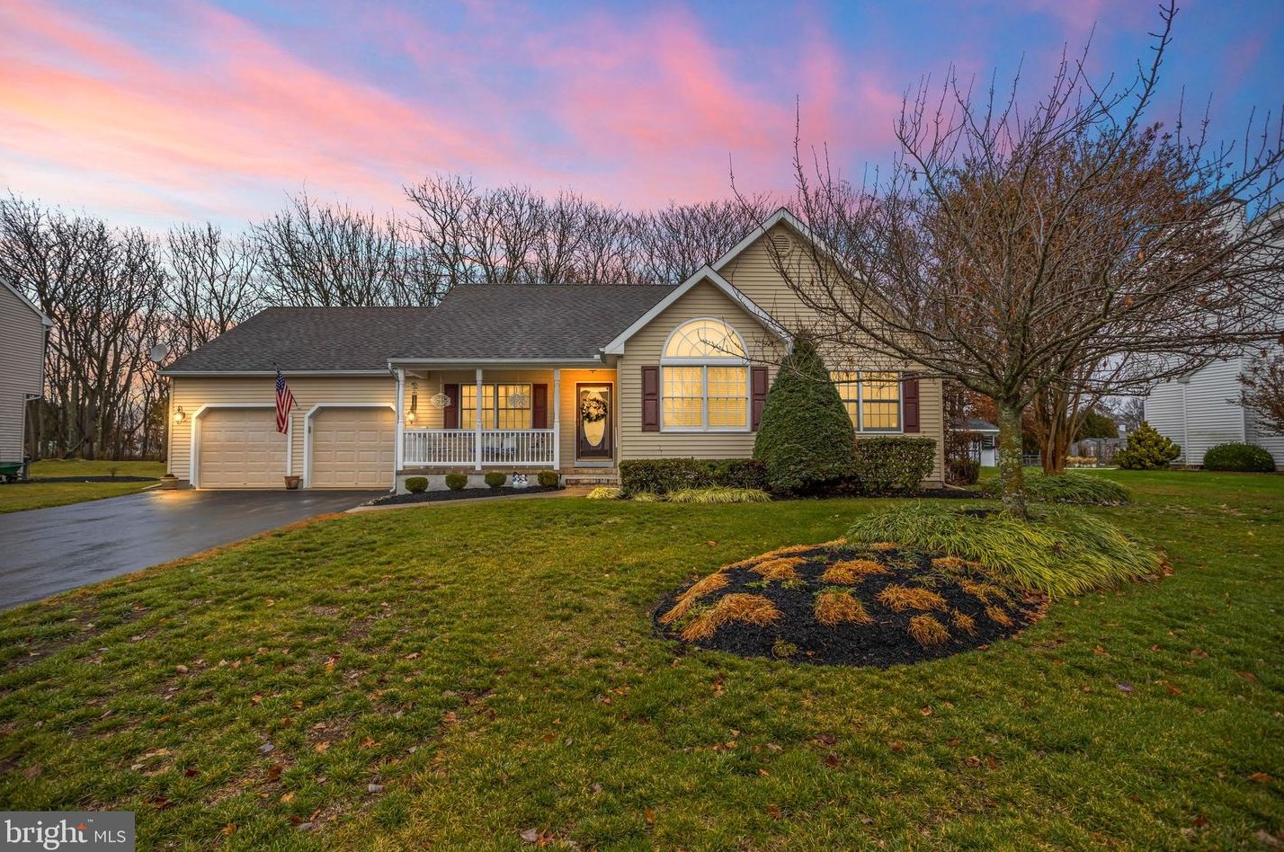 1480 Larchwood Ln, Vineland, NJ 08361-6510