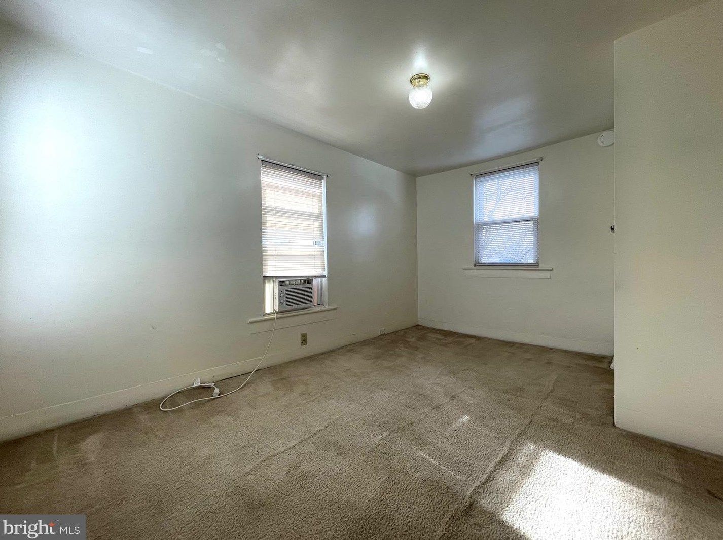 510 7th St, Millville NJ  08332-2710 exterior