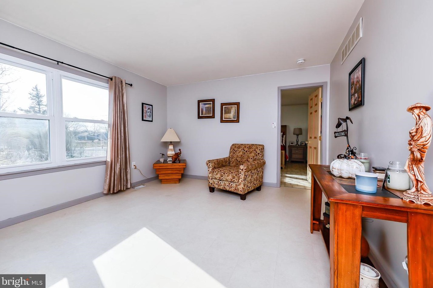 2004 Sunset Ave, Vineland, NJ 08360-2644