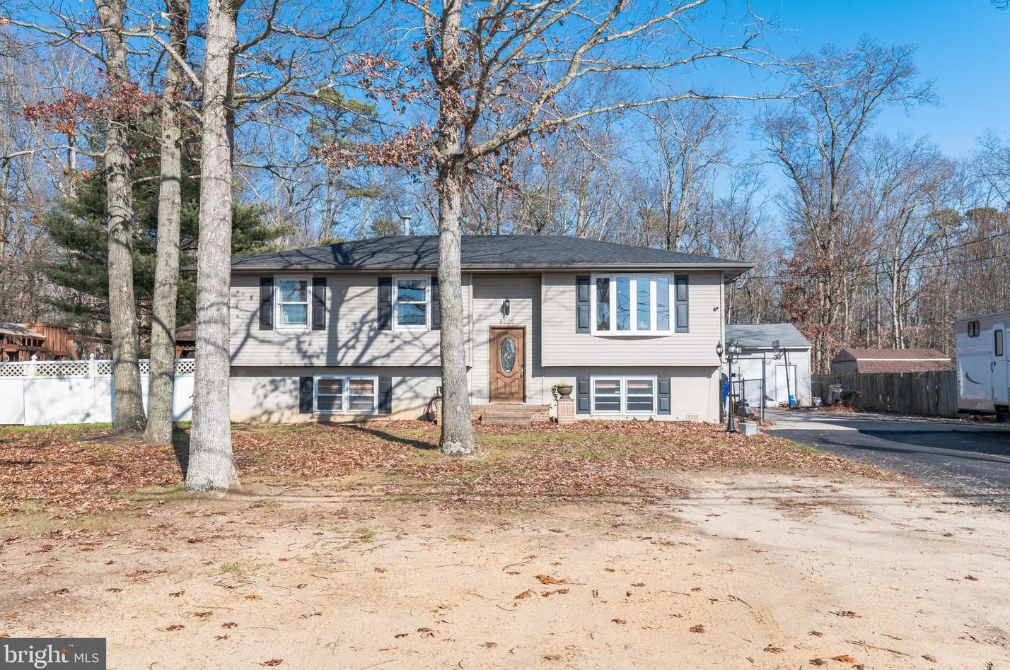 8502 Buckshutem Rd, Millville, NJ 08332-5156
