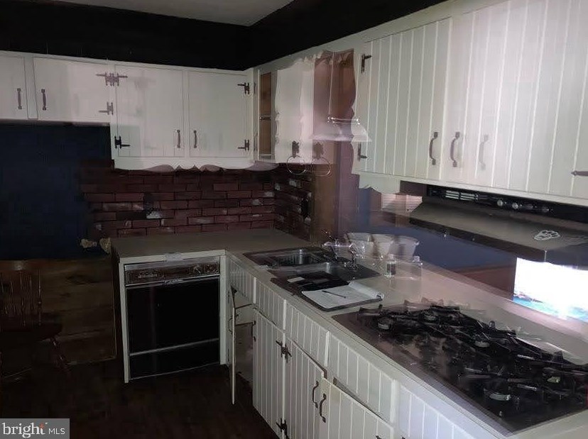 216 Burns Rd, Millville, NJ 08332-9651