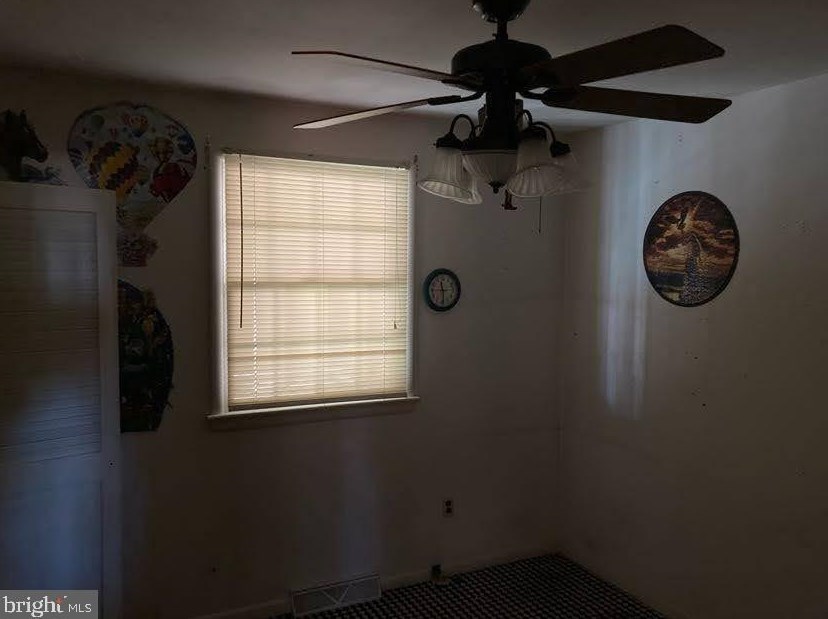 216 Burns Rd, Millville NJ  08332-9651 exterior