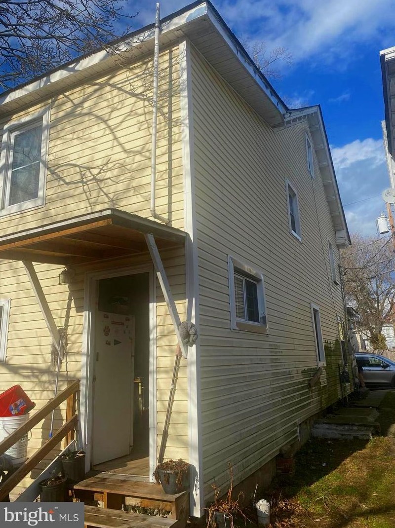26 Parker St, Stow Creek Twp, NJ 08302