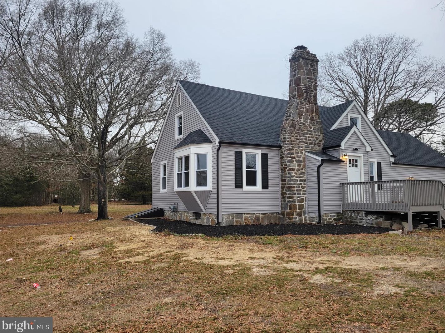 569 Main St, Leesburg, NJ 08327